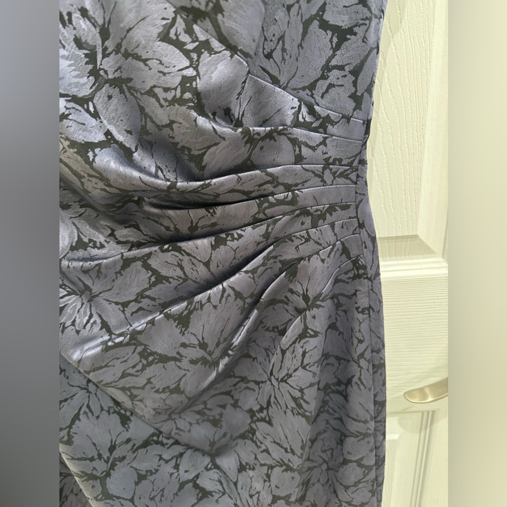 Adrianna Papell Navy Floral Dress - Picture 6 of 16
